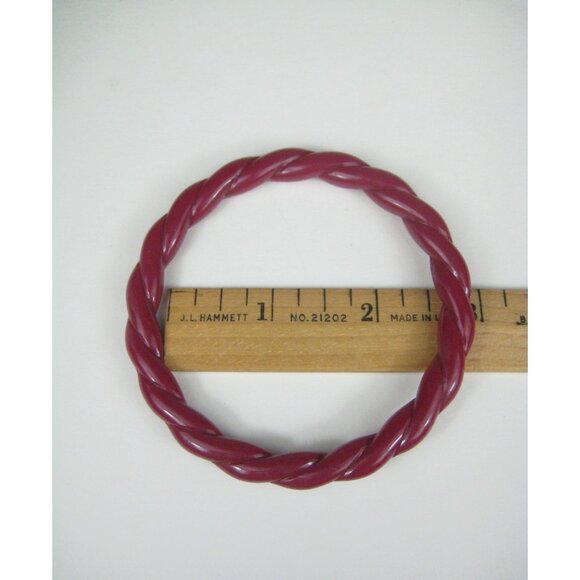 Vintage Red Twisted Lucite Bangle Bracelet 8 inch Diameter - Picture 2 of 6
